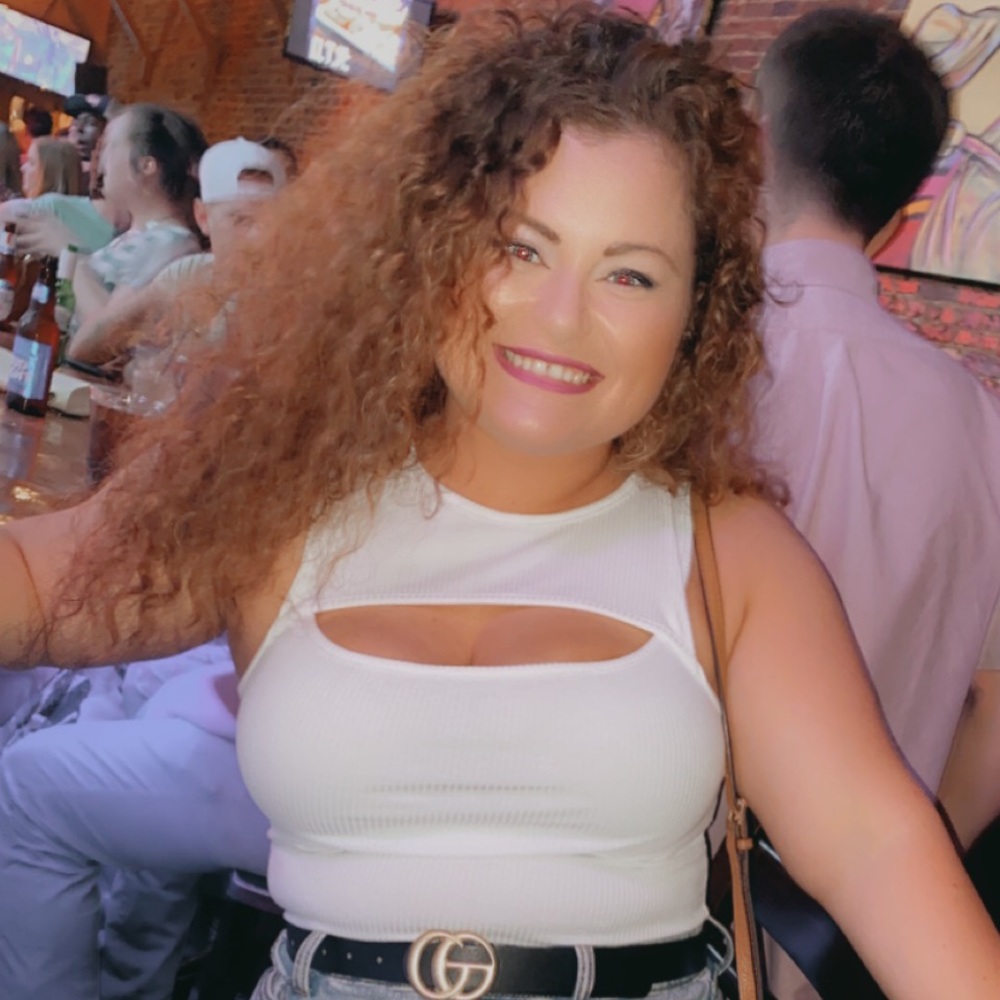 Meet your Posher, Hannah